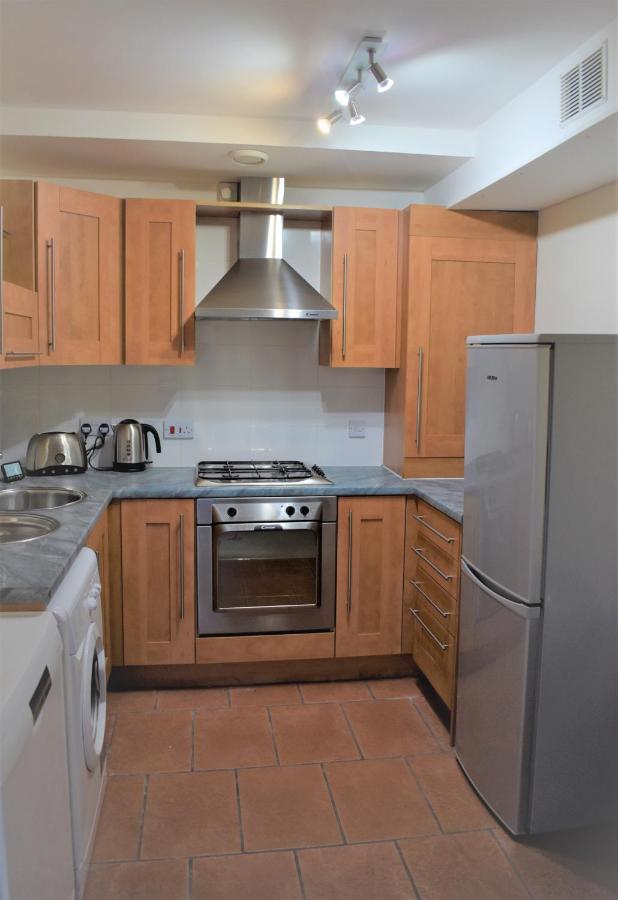 Airdrie Apartments Екстер'єр фото
