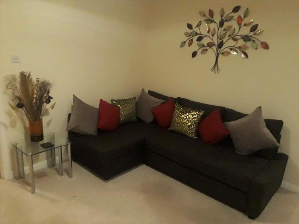 Airdrie Apartments Екстер'єр фото